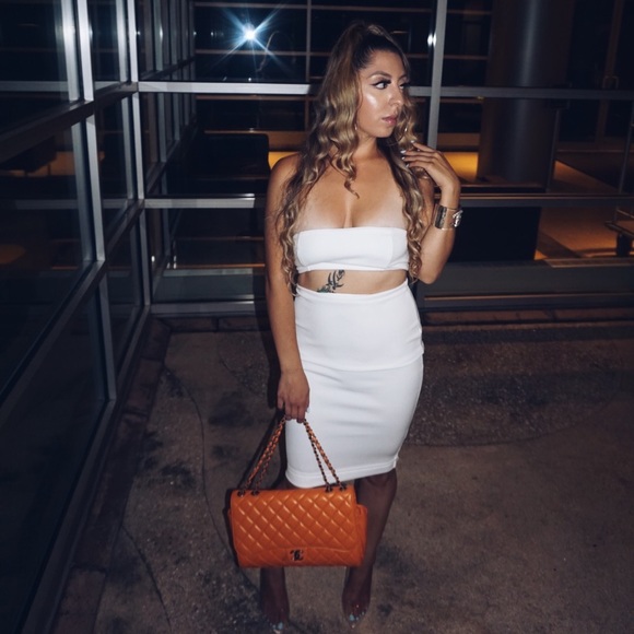 Meet your Posher, Michele - Picture 1 of 1